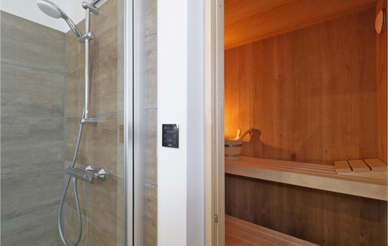 Nice Home In Lembruch-Duemmer See With Sauna Exterior foto